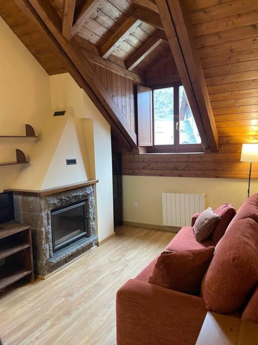 Anciles Apartamento Duplex En Benasque מראה חיצוני תמונה
